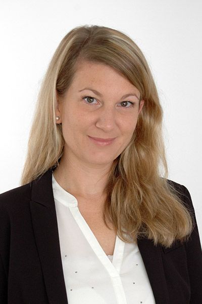 Silvia Schuhbauer, Verkaufsmitarbeiterin